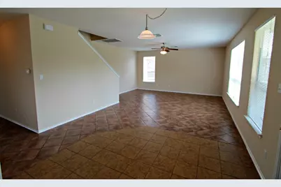 213 Banner Avenue, Leander, TX 78641 - Photo 5