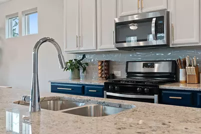 7120 Silver Star Lane, Austin, TX 78744 - Photo 9