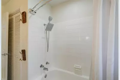 10612 Lakeside Drive, Jonestown, TX 78645 - Photo 19