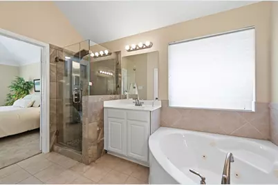 12909 Majestic Oaks Drive, Austin, TX 78732 - Photo 21
