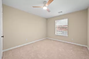 12909 Majestic Oaks Dr, Austin, TX 78732 - Photo 25