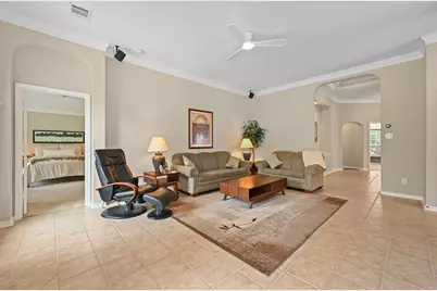 12909 Majestic Oaks Drive, Austin, TX 78732 - Photo 17