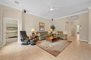 12909 Majestic Oaks Dr, Austin, TX 78732 - Photo 17