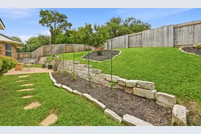 12909 Majestic Oaks Drive, Austin, TX 78732 - Photo 29