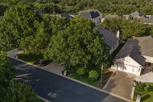 300 Brazos Dr, Georgetown, TX 78628 - Photo 31