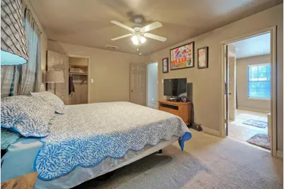 1265 E Independence Street, Giddings, TX 78942 - Photo 15