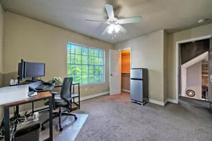 1265 E Independence St, Giddings, TX 78942 - Photo 23