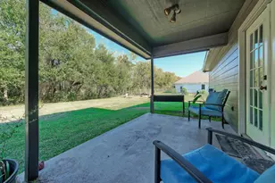 1265 E Independence St, Giddings, TX 78942 - Photo 27