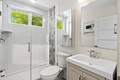 2702 Crest Avenue #1, Austin, TX 78702 - Photo 23