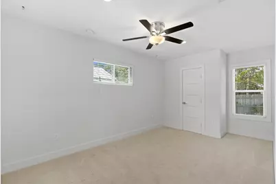 2702 Crest Avenue #1, Austin, TX 78702 - Photo 25