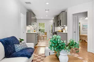 2702 Crest Ave, Austin, TX 78702 - Photo 7