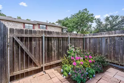 2907 Pearl Street #102, Austin, TX 78705 - Photo 21