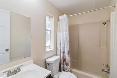 1002 Walter Street, Austin, TX 78702 - Photo 17