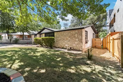 1002 Walter Street, Austin, TX 78702 - Photo 7