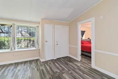 1002 Walter Street, Austin, TX 78702 - Photo 9