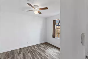 1002 Walter St, Austin, TX 78702 - Photo 21