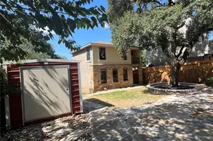 1002 Walter St, Austin, TX 78702 - Photo 3