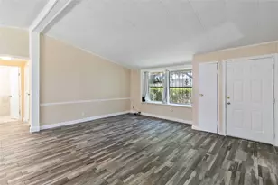 1002 Walter St, Austin, TX 78702 - Photo 7