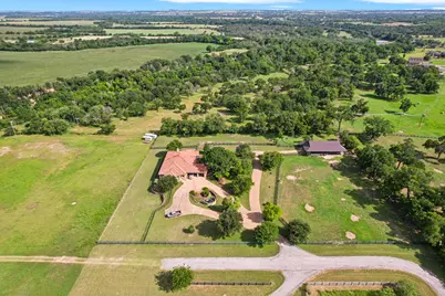 1995 County Road 103, Georgetown, TX 78626 - Photo 3