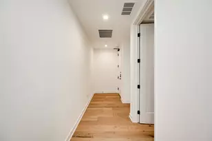 84 East Ave, Austin, TX 78701 - Photo 21