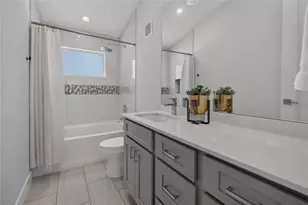 2905 E 5th St., Austin, TX 78702 - Photo 19