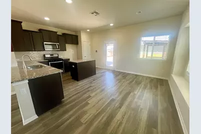 302 Mossycup Drive, San Marcos, TX 78666 - Photo 5