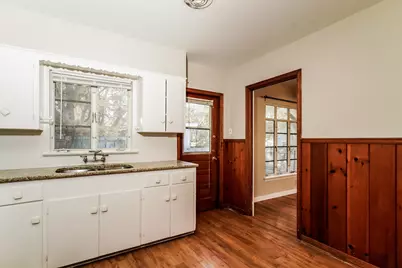 2910 Hampton Road, Austin, TX 78705 - Photo 13