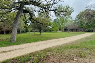 2410 N State Hwy 95 N, Bastrop, TX 78602 - Photo 1