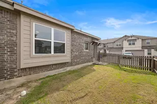 17200 Leafroller Dr, Pflugerville, TX 78660 - Photo 23