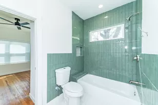 930 W Ridgewood Ct, San Antonio, TX 78201 - Photo 19