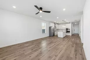 290 Begonia St, Buda, TX 78610 - Photo 7