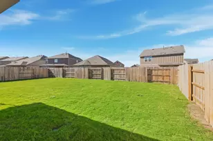 290 Begonia St, Buda, TX 78610 - Photo 25