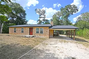 438 Forshage Blvd Blvd, Seguin, TX 78155 - Photo 1