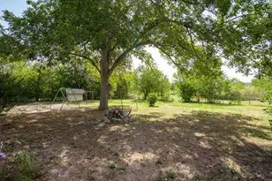 700 W Goforth Rd, Buda, TX 78610 - Photo 17