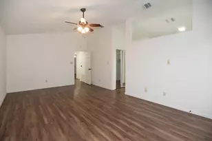 11513 Juniper Ridge Dr, Austin, TX 78759 - Photo 17