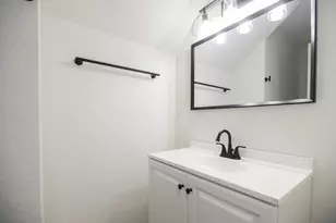 11513 Juniper Ridge Dr, Austin, TX 78759 - Photo 15