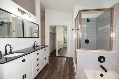 11513 Juniper Ridge Drive, Austin, TX 78759 - Photo 21