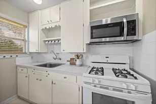 2403 S 2nd St, Austin, TX 78704 - Photo 11
