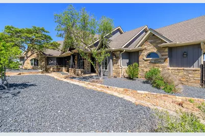 203 Flight Path, Fredericksburg, TX 78624 - Photo 5