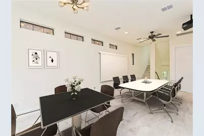 802 E Lydia Street, Austin, TX 78702 - Photo 1