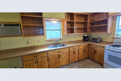 201 930 Par, Taylor, TX 76574 - Photo 13