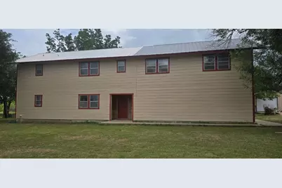 201 930 Par, Taylor, TX 76574 - Photo 3