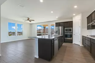 113 Surfside St, San Marcos, TX 78666 - Photo 5