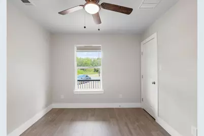 713 Burkett Street, Taylor, TX 76574 - Photo 15