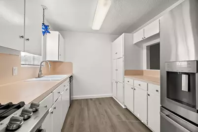 7303 Loganberry Drive, Austin, TX 78745 - Photo 9