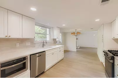 8011 Scotland Yard, Austin, TX 78759 - Photo 13