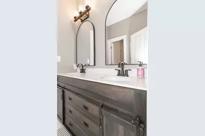 1215 Ridge Harbor Drive, Spicewood, TX 78669 - Photo 31