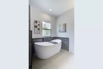 1215 Ridge Harbor Drive, Spicewood, TX 78669 - Photo 23