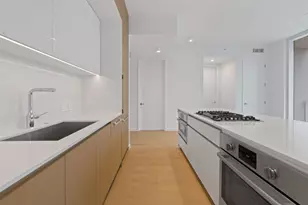 313 W 17th St, Austin, TX 78701 - Photo 5