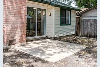 10105 Woodland Village Drive, Austin, TX 78750 - Photo 17